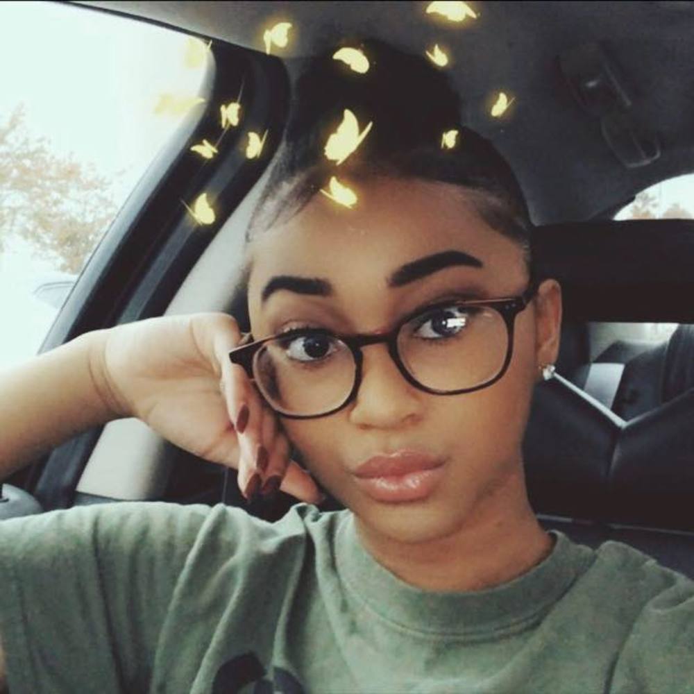 Meet your Posher, Dani